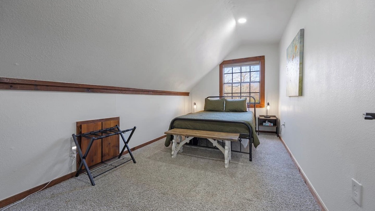 Photo of Bedroom in Eufaula