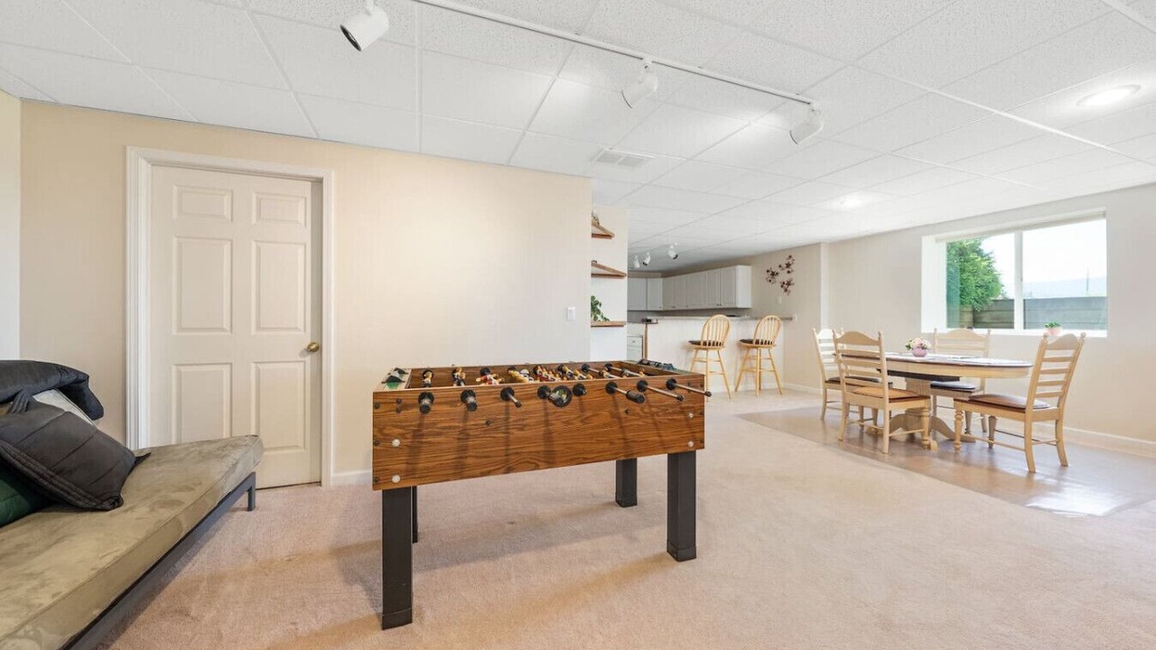 Photo of Bedroom in Otis Orchards-East Farms