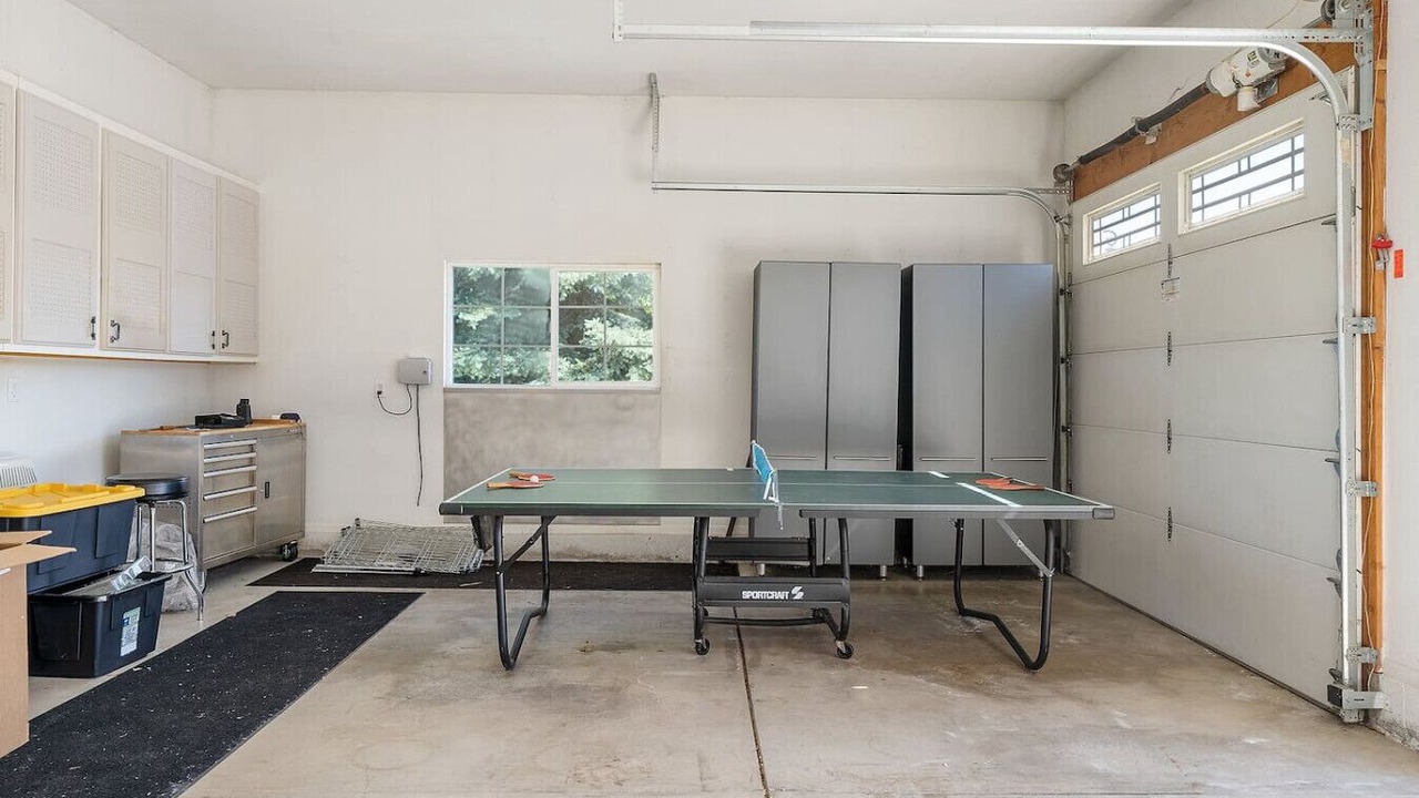 Photo of Bedroom in Otis Orchards-East Farms