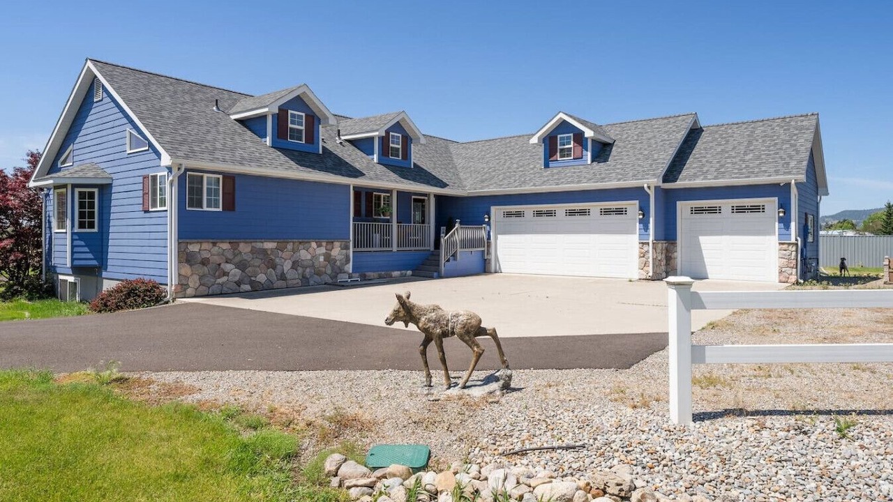 Photo of Outdoor in Otis Orchards-East Farms