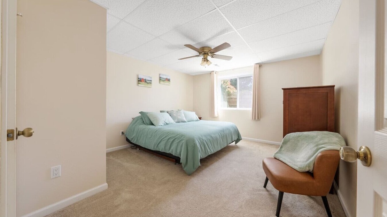 Photo of Bedroom in Otis Orchards-East Farms