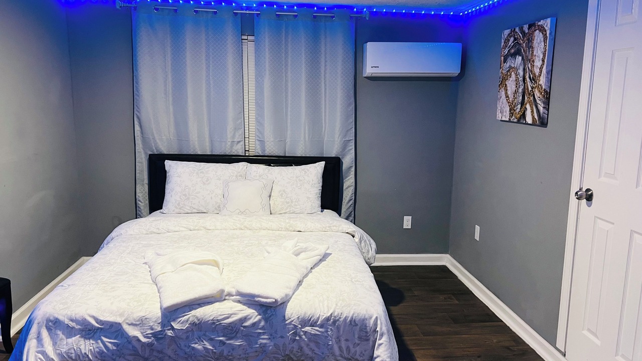 Photo of Bedroom in Northside