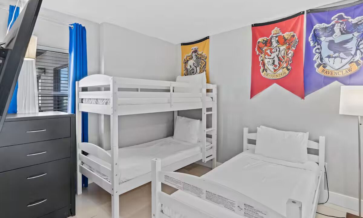 Photo of Bedroom in Florida Center