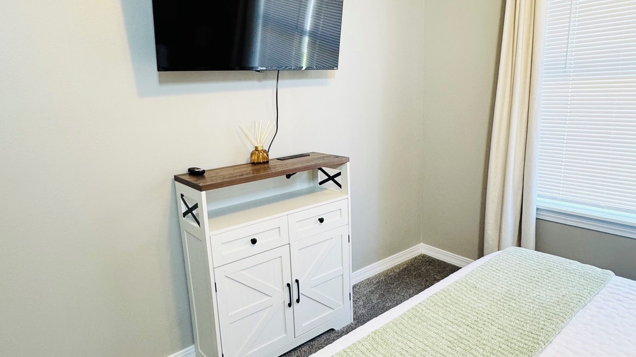 Photo of Bedroom in Claiborne
