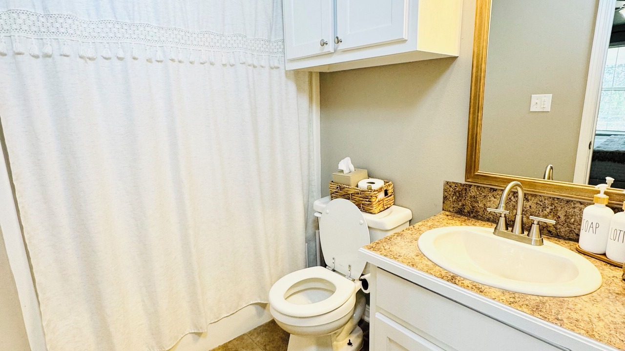 Photo of Bathroom in Claiborne