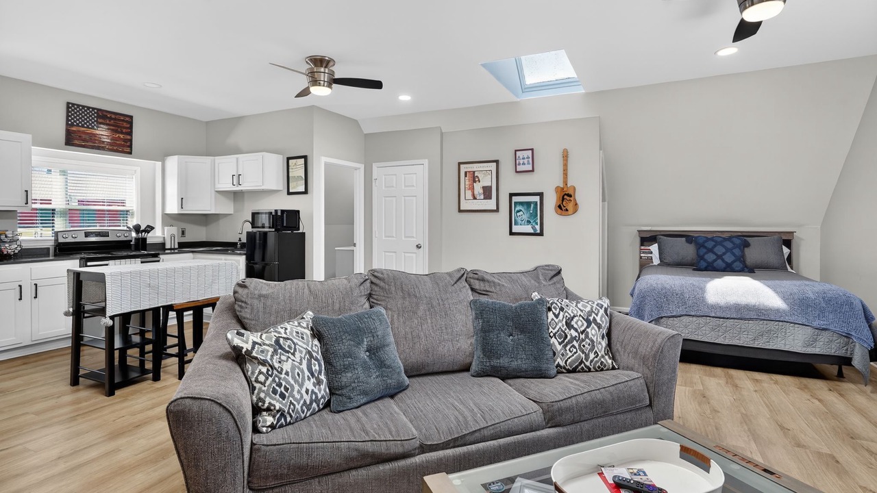 Photo of Livingroom in Greenbrier