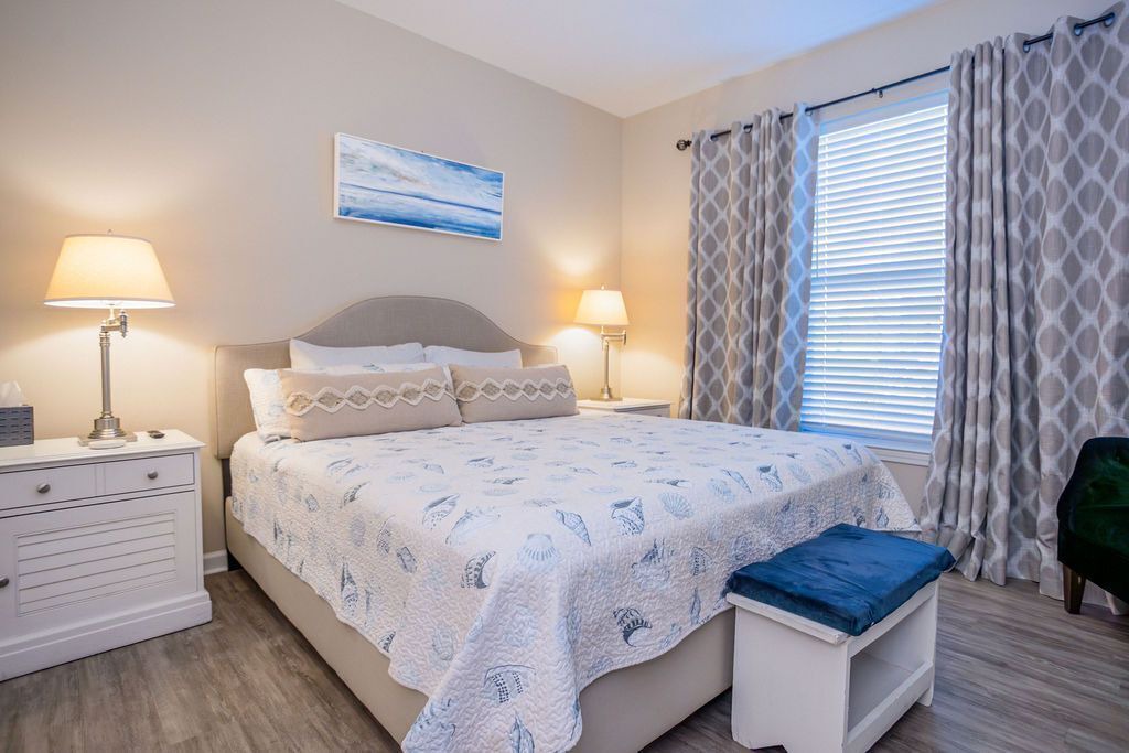 Photo of Bedroom in Saint Simons Heights
