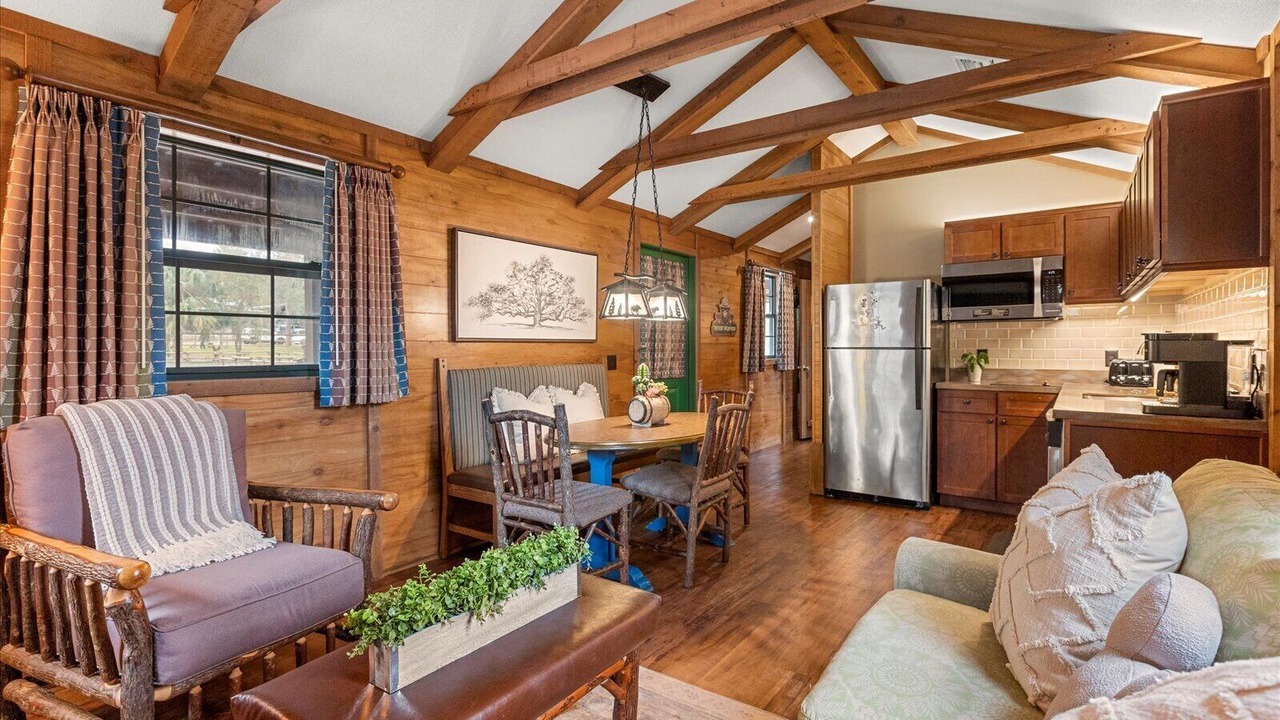 Photo of Livingroom in Loughman