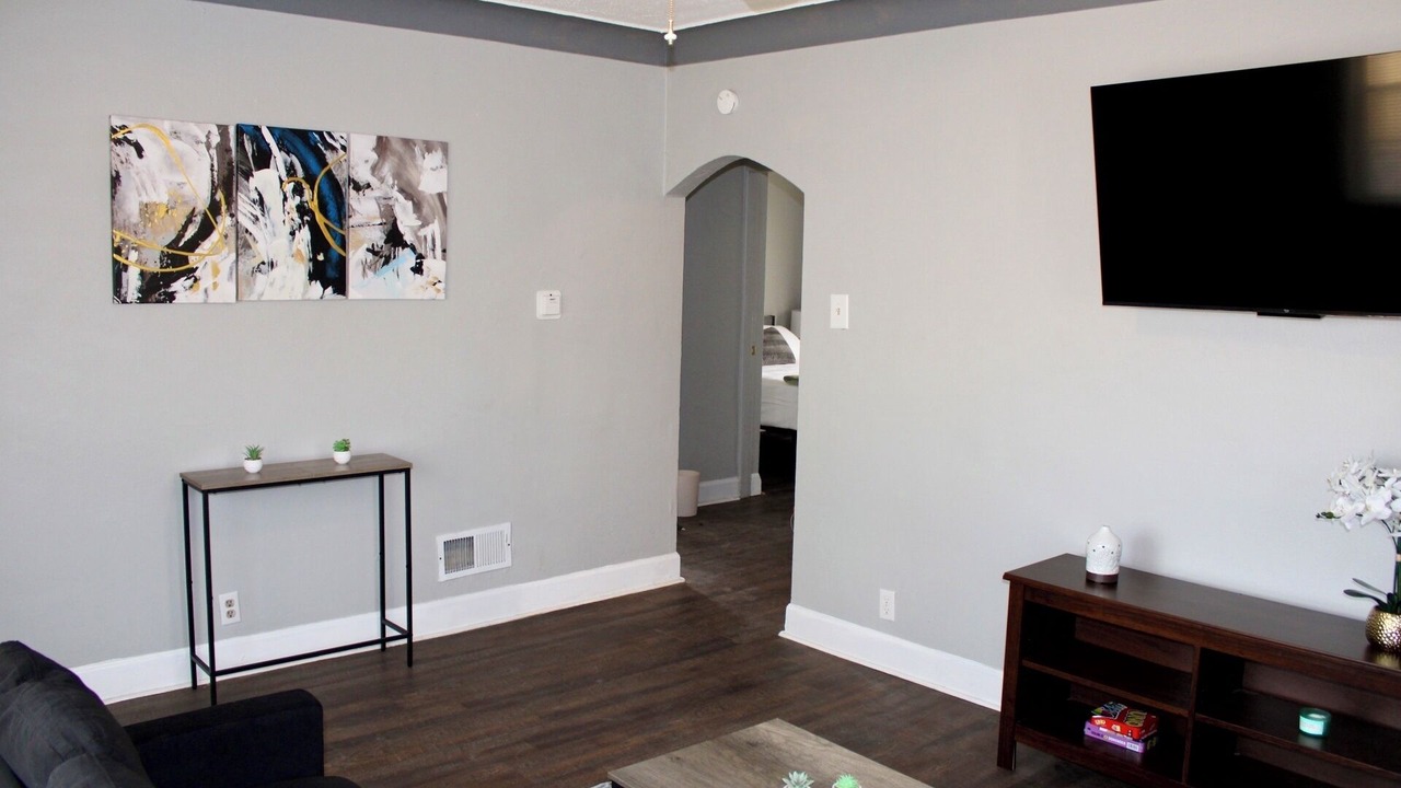 Photo of Livingroom in Madison