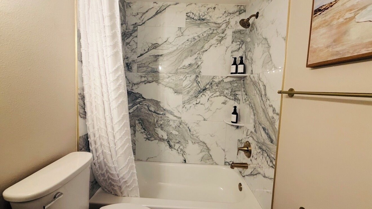 Photo of Bathroom in Carlouel