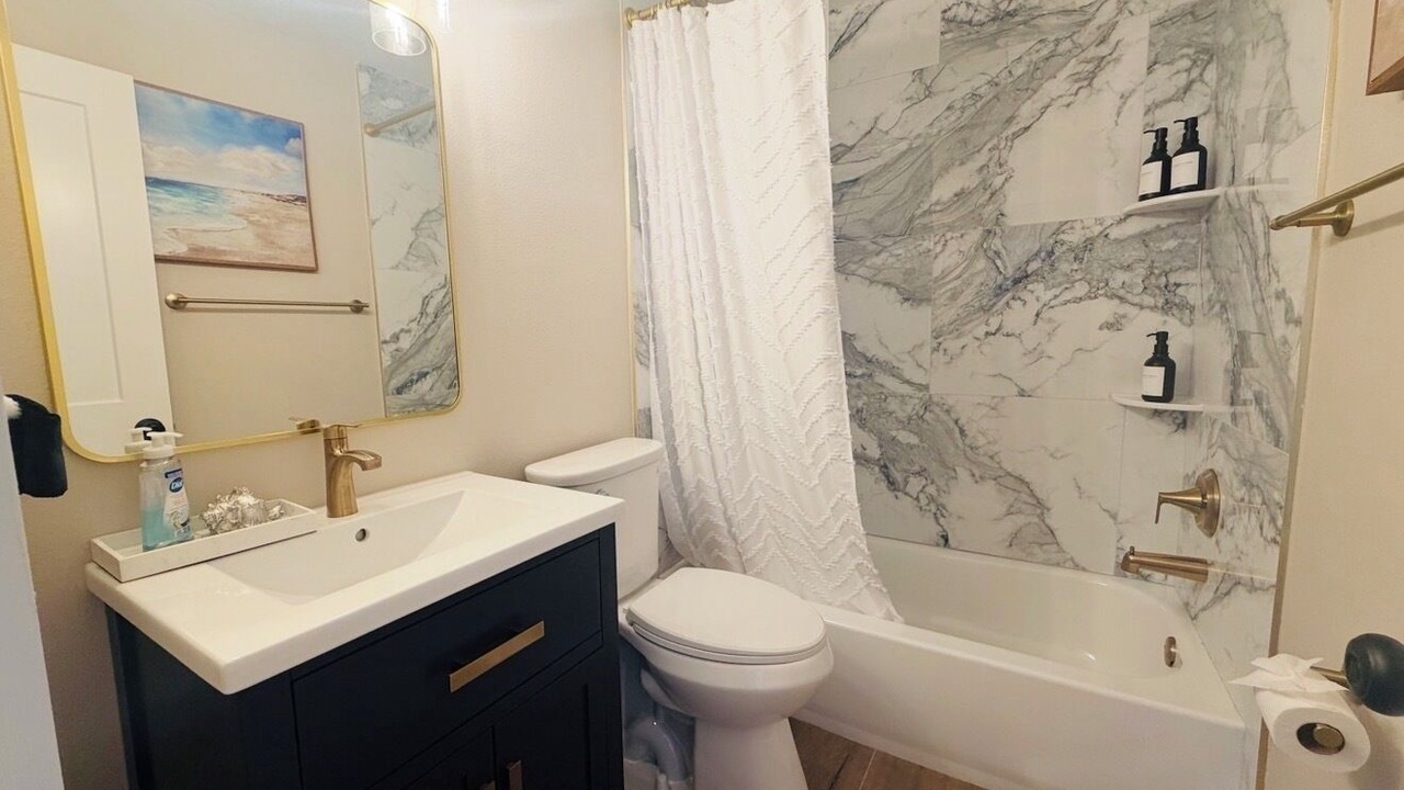 Photo of Bathroom in Carlouel