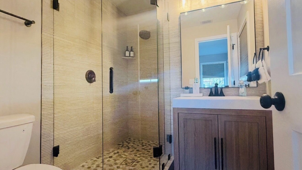 Photo of Bathroom in Carlouel