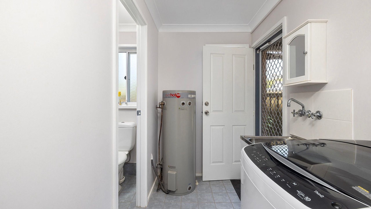 Photo of Bathroom in Lemon Tree Passage