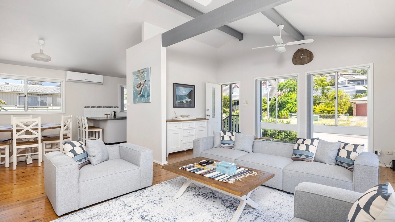 Photo of Livingroom in Lemon Tree Passage