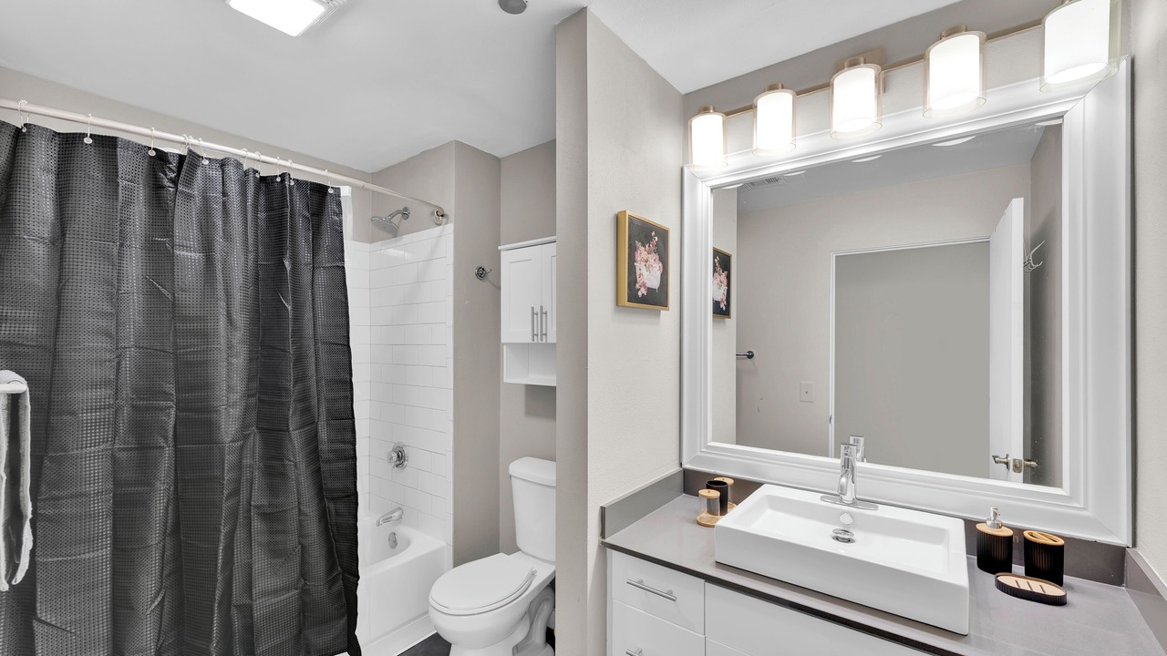 Photo of Bathroom in Downtown Fort Worth