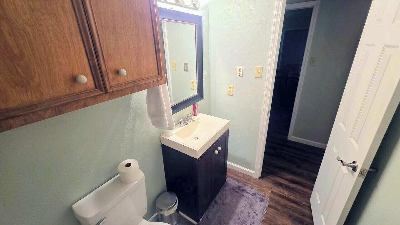 Photo of Bathroom in Groves