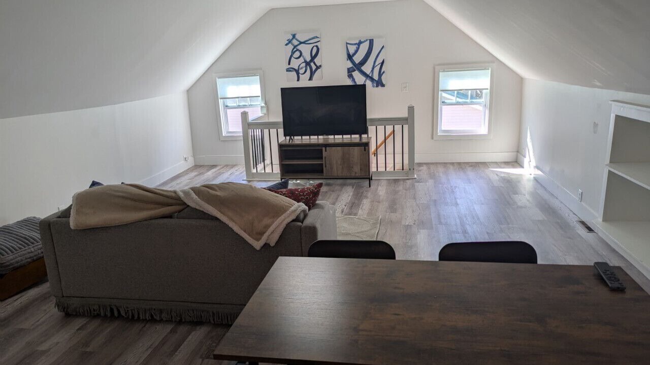 Photo of Livingroom in Charlestown