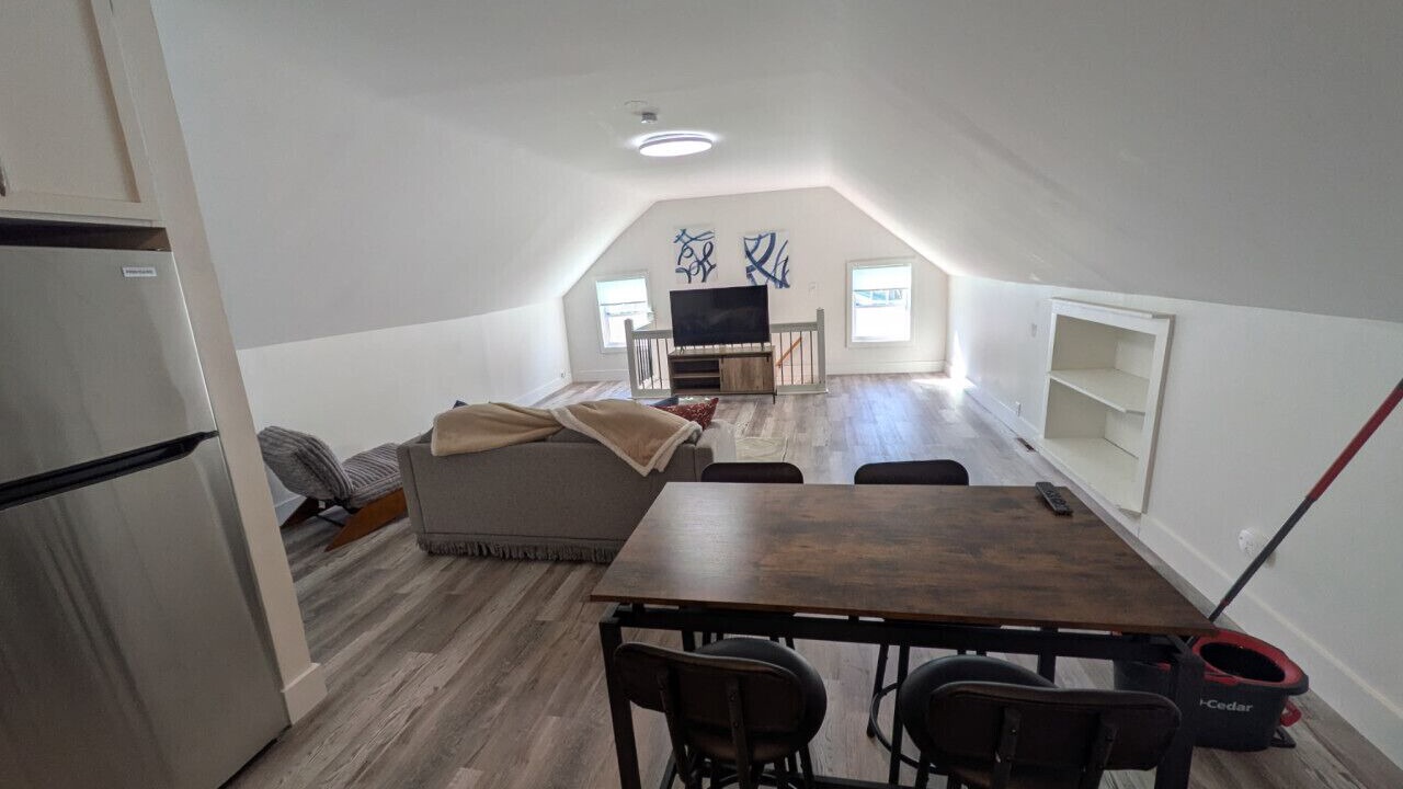 Photo of Others in Charlestown