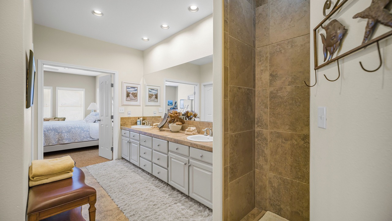 Photo of Bathroom in Port O Connor