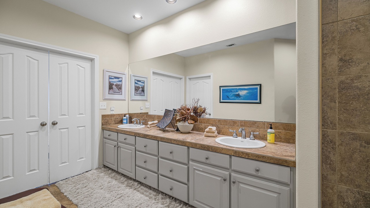 Photo of Bathroom in Port O Connor