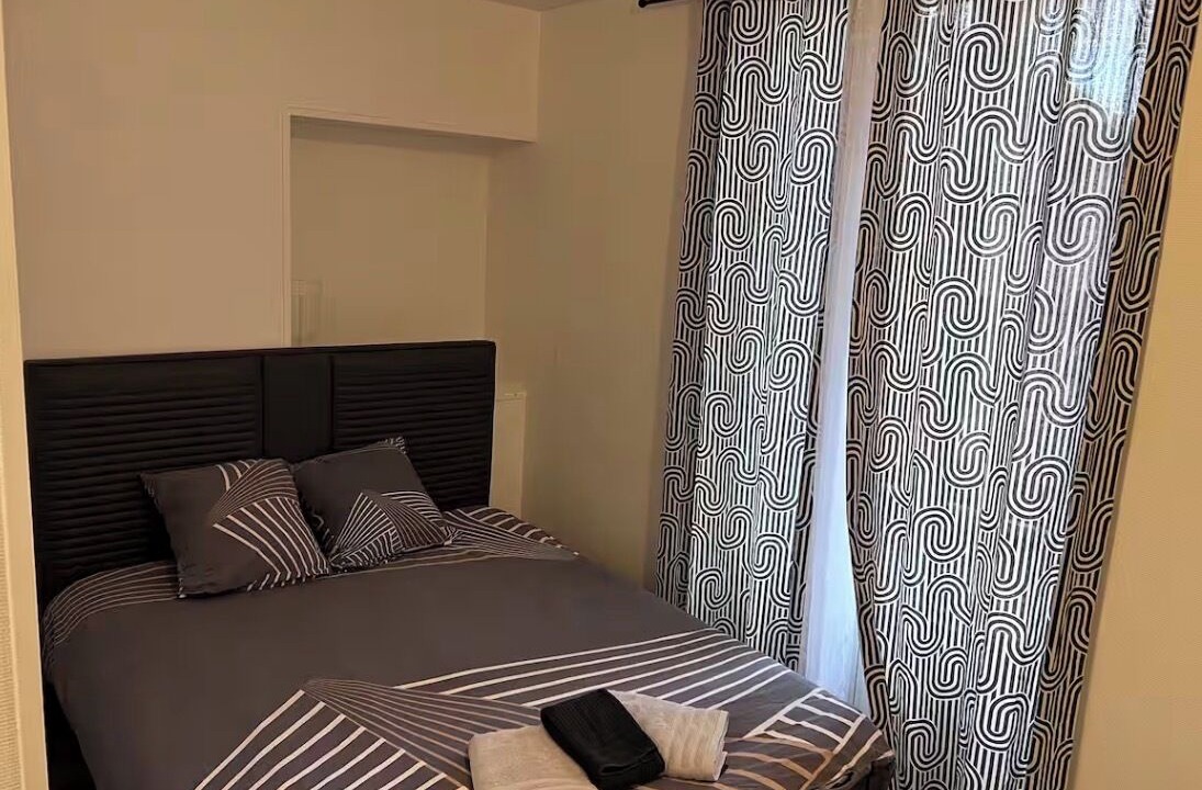 Photo of Bedroom in Nogent-le-Rotrou