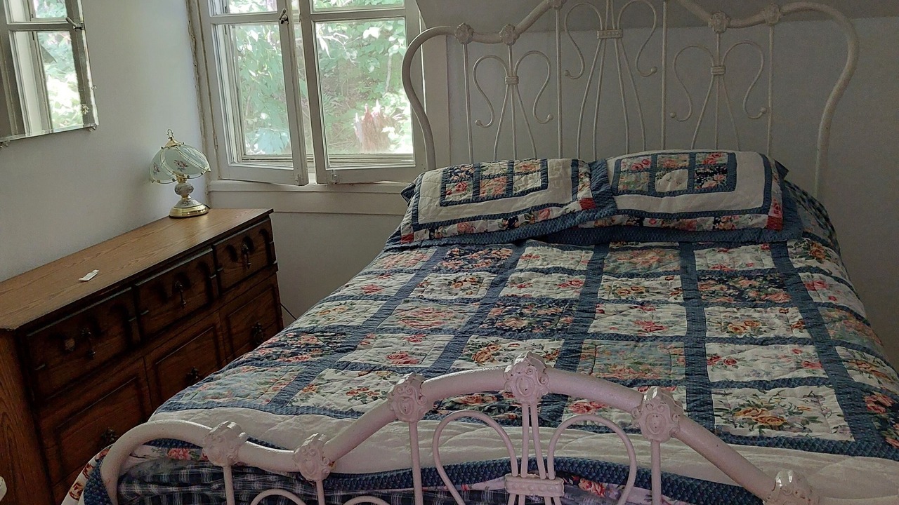 Photo of Bedroom in Rapides-des-Joachims