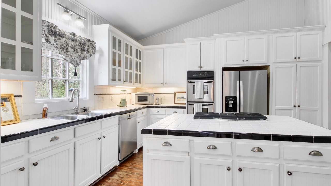 Photo of Kitchen in Downtown Historic