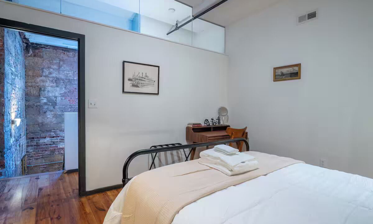 Photo of Bedroom in Downtown Richmond