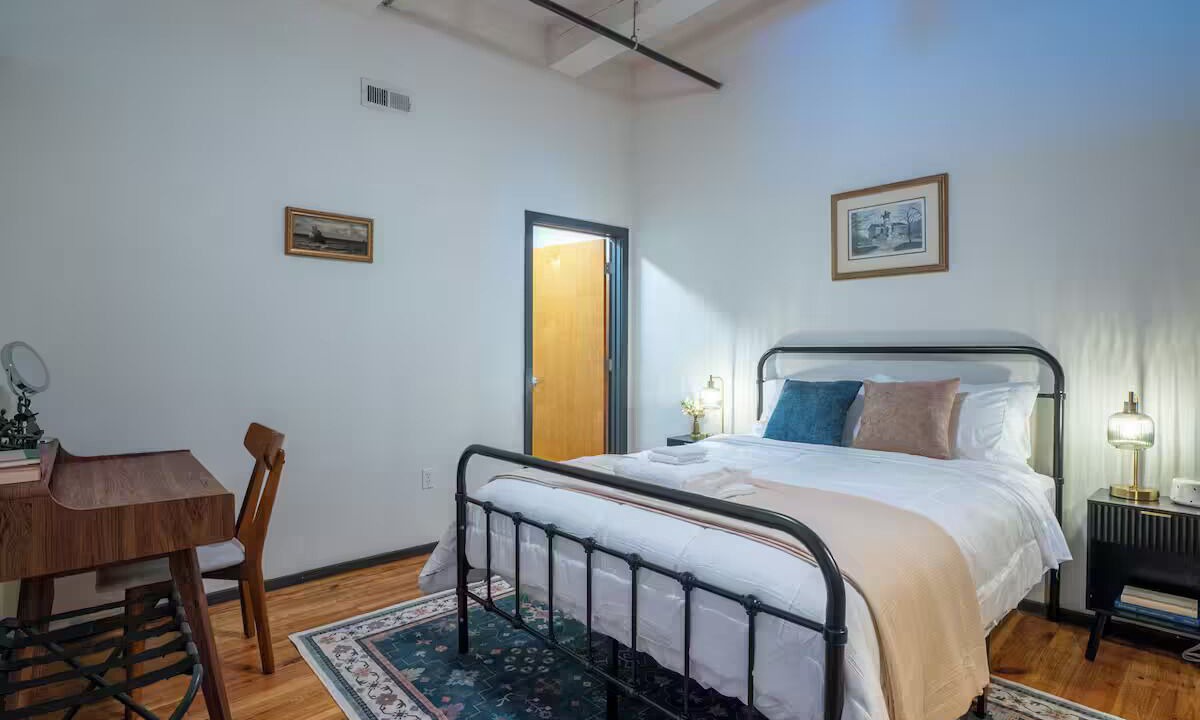 Photo of Bedroom in Downtown Richmond