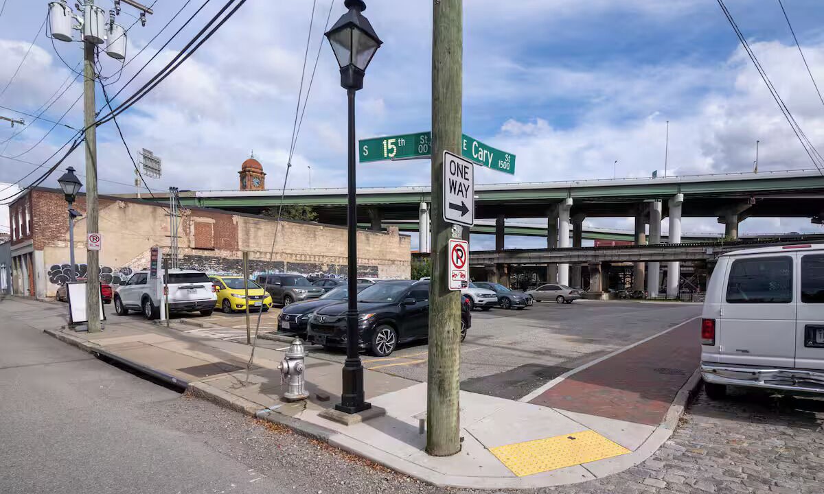 Photo of Others in Downtown Richmond