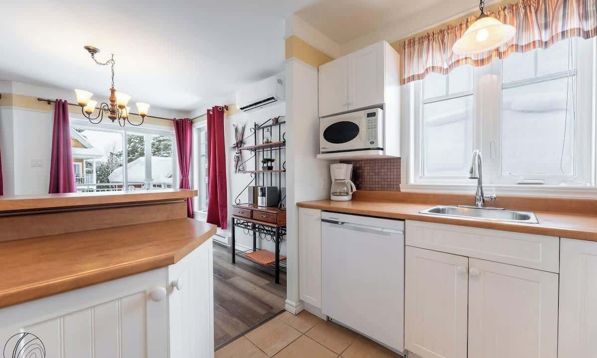 Photo of Kitchen in Saint Donat