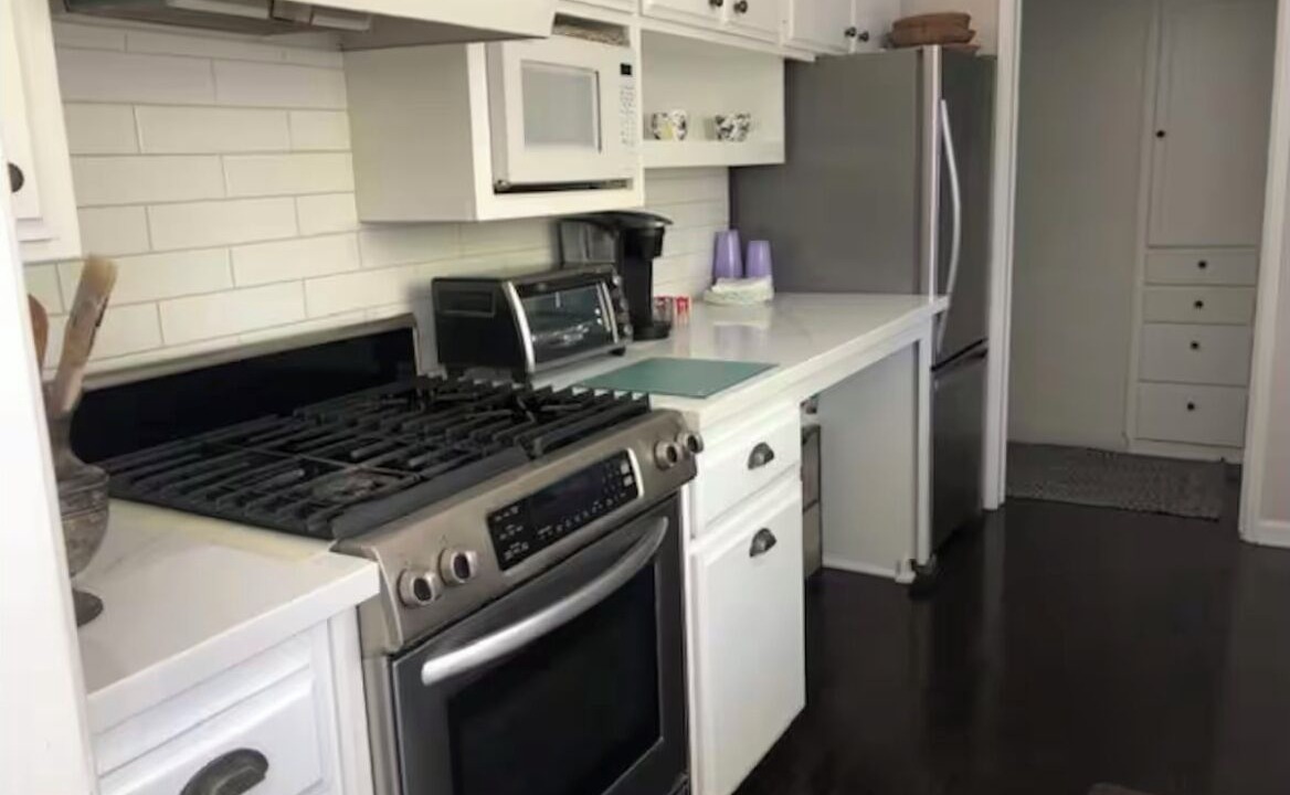 Photo of Kitchen in Del Rey