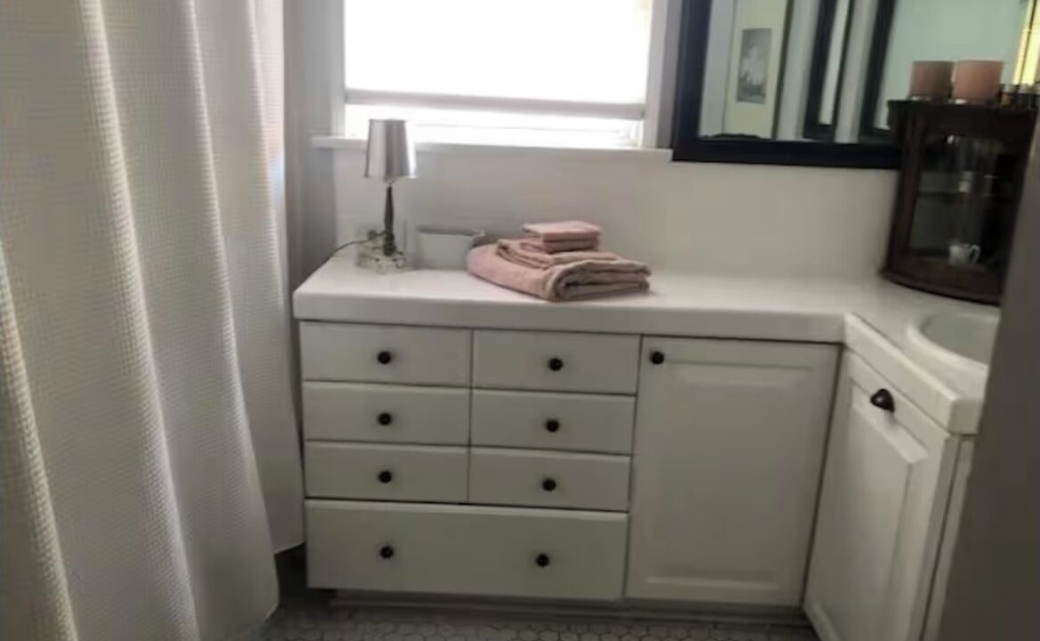 Photo of Bathroom in Del Rey