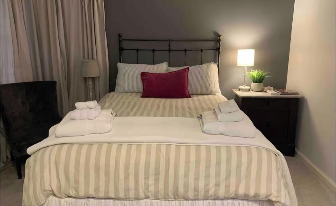 Photo of Bedroom in Del Rey