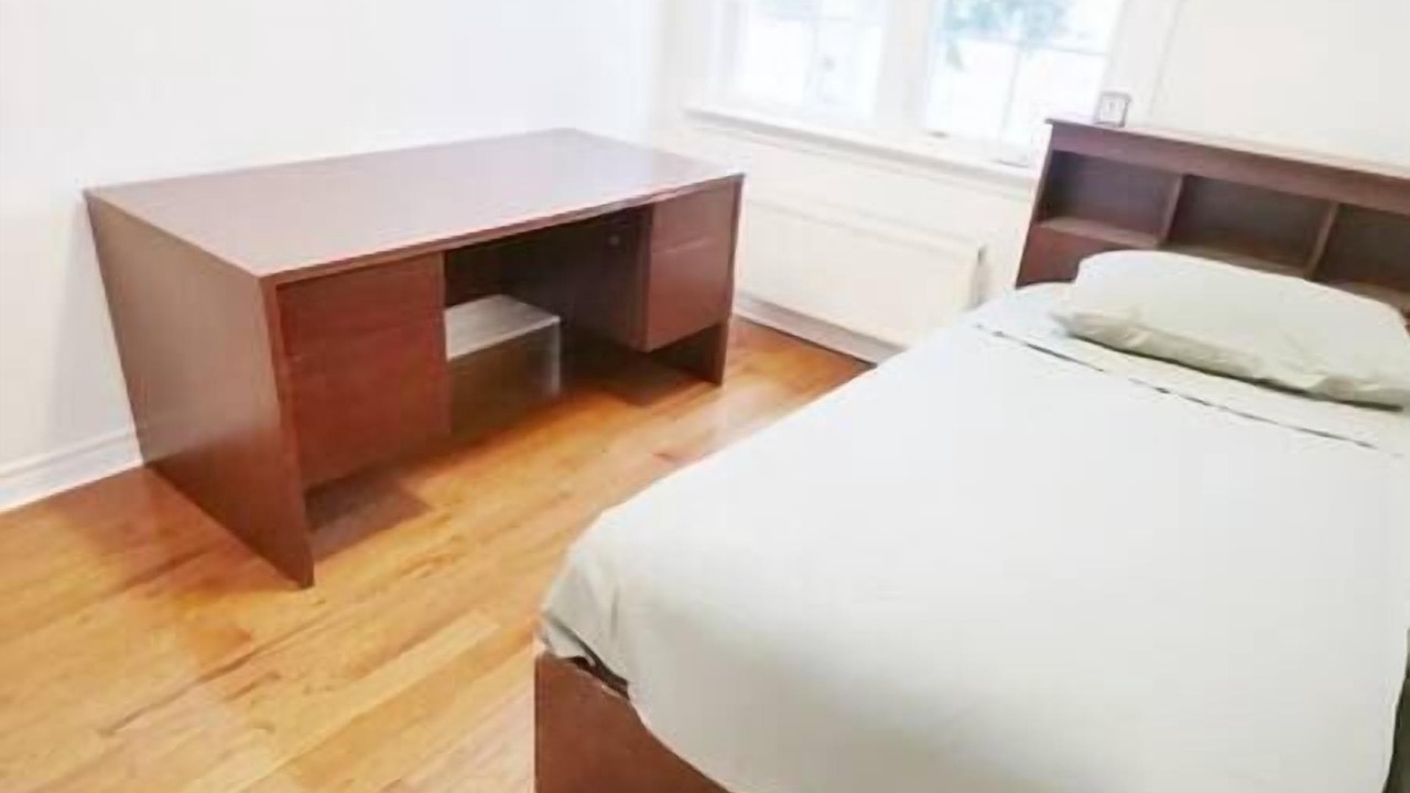 Photo of Bedroom in Newtonbrook