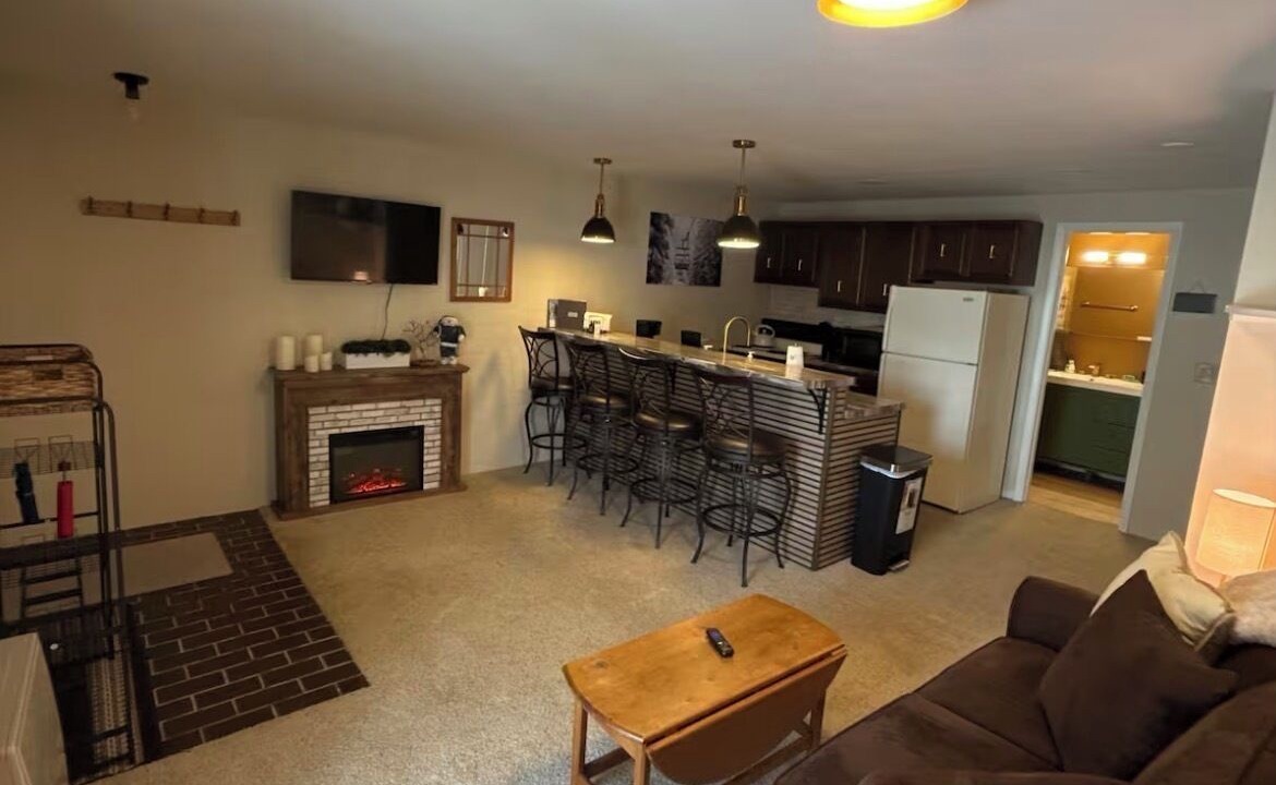 Photo of Livingroom in Blodgett Mills
