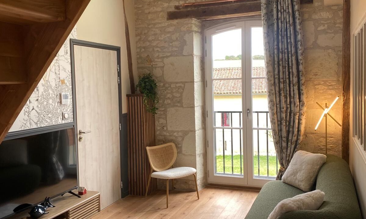 Photo of Livingroom in Mirebeau