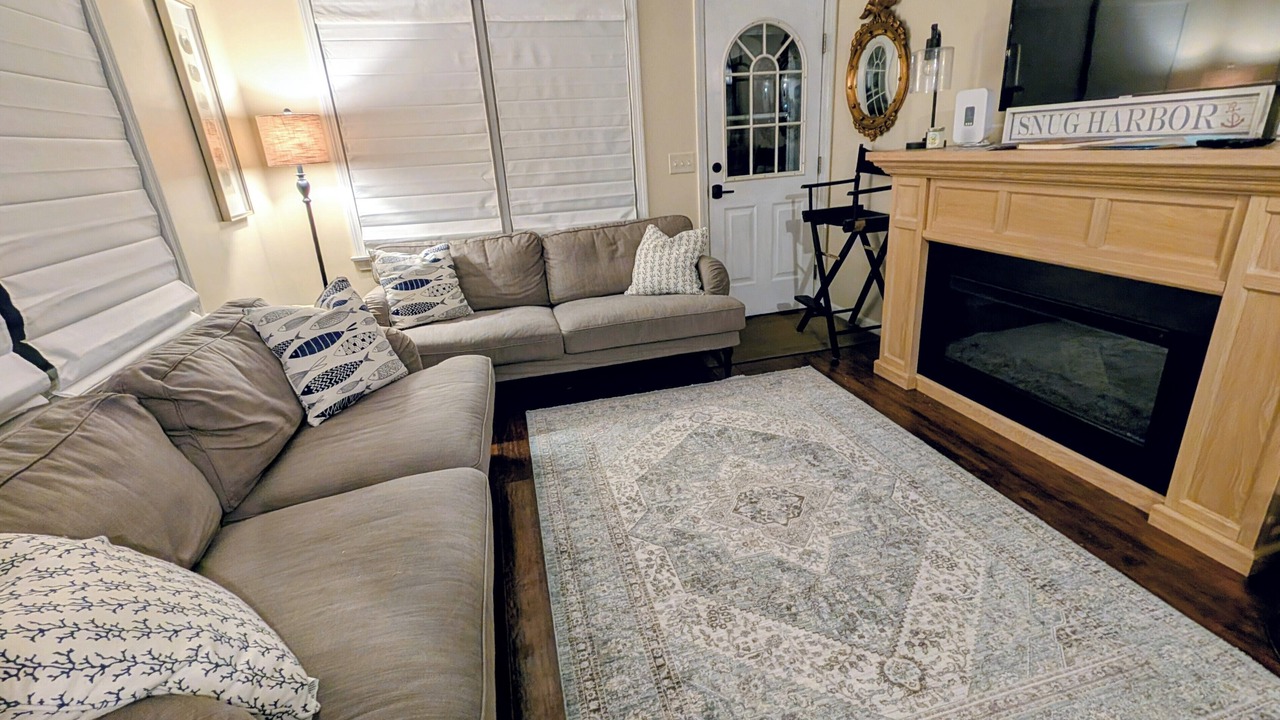 Photo of Livingroom in Snug Harbor