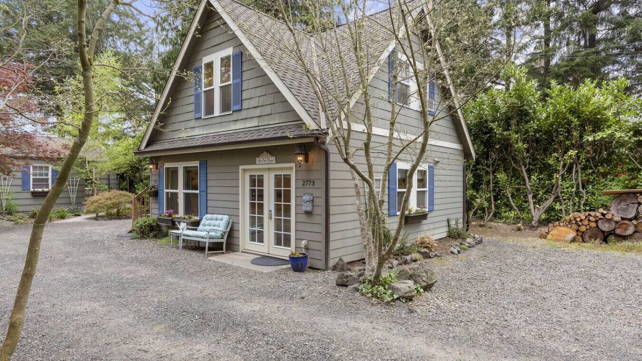 Photo of Outdoor in West Hills