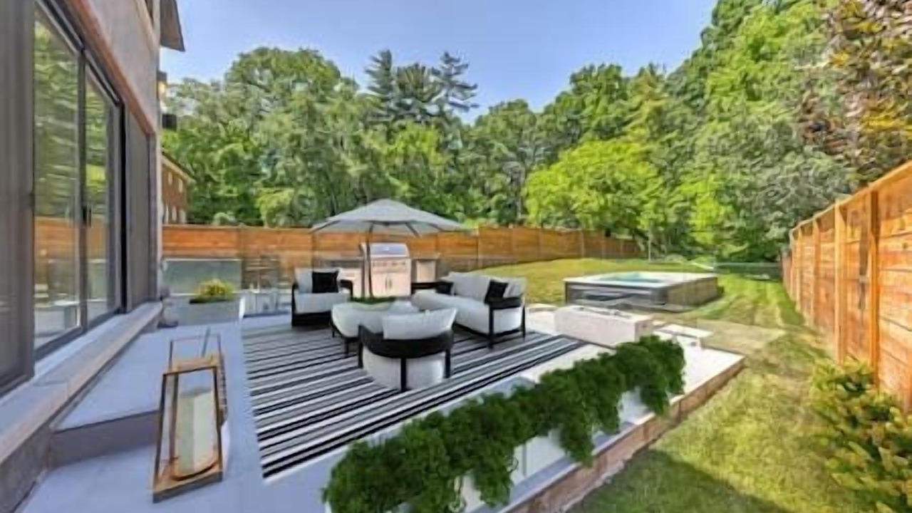 Photo of Patio Balcony in Etobicoke