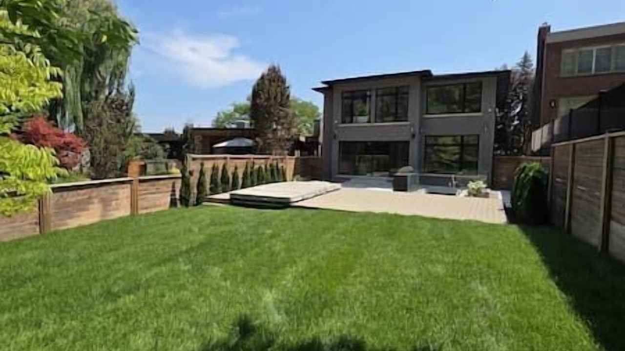 Photo of Outdoor in Etobicoke