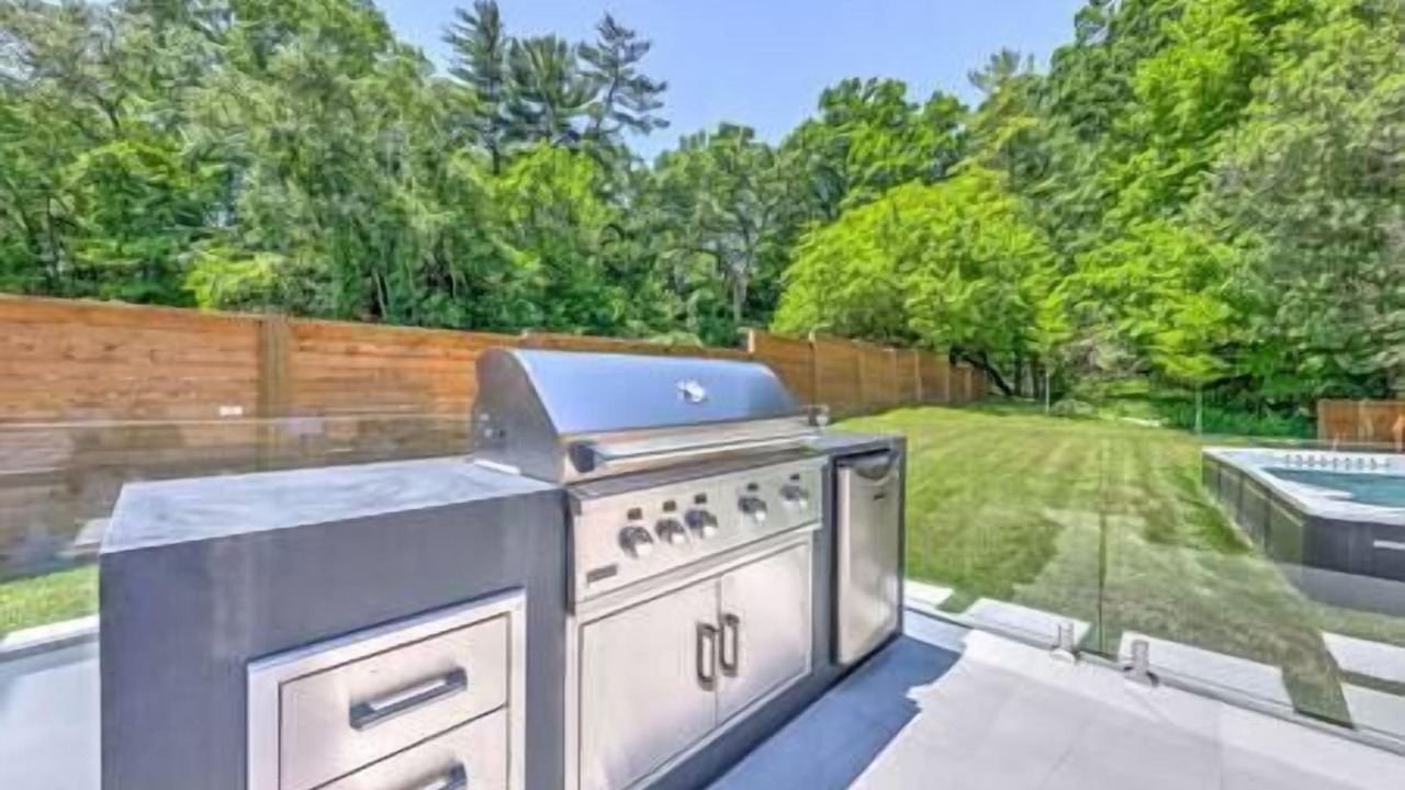 Photo of Outdoor in Etobicoke