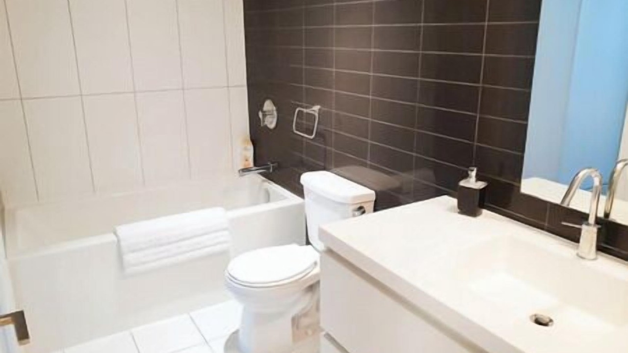 Photo of Bathroom in Wellington Place