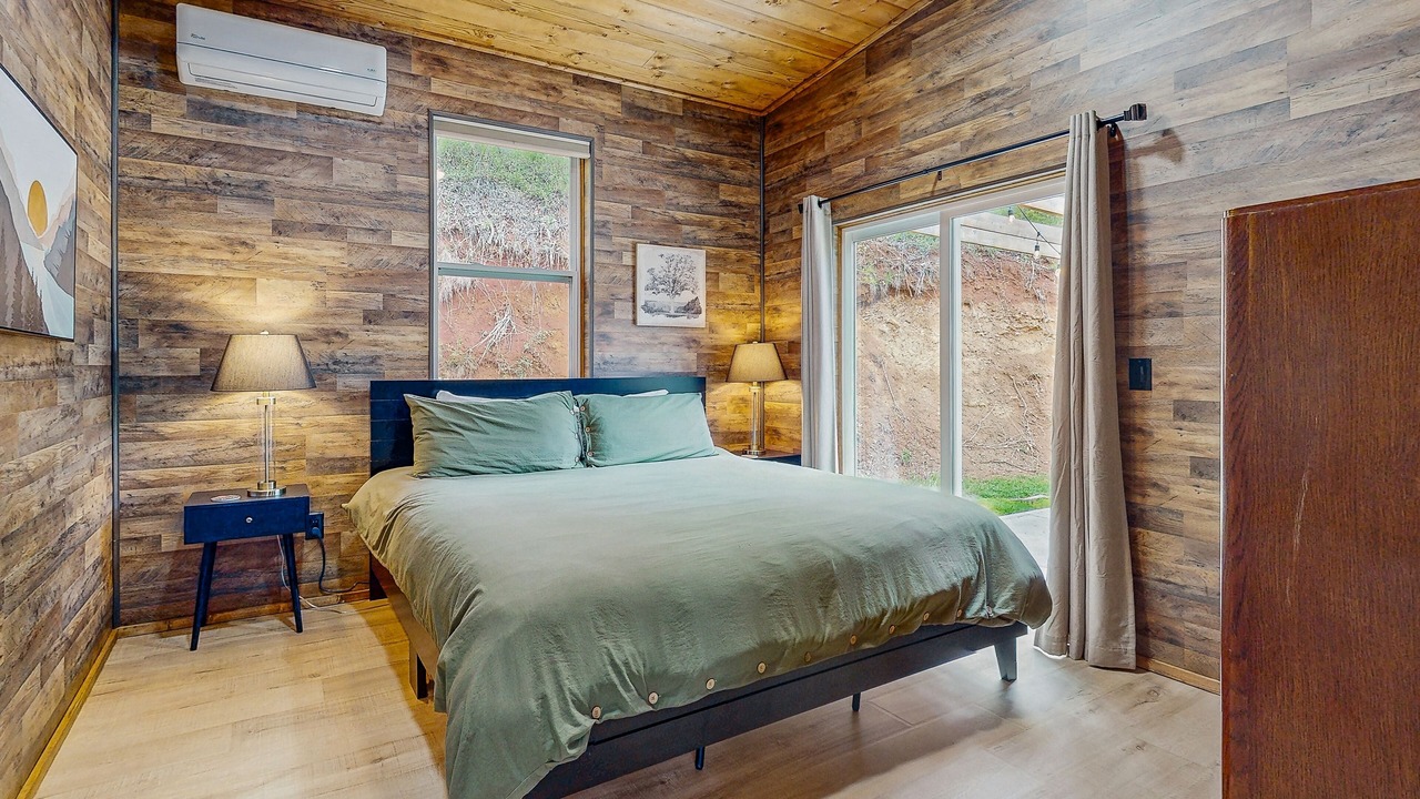 Photo of Bedroom in Webster