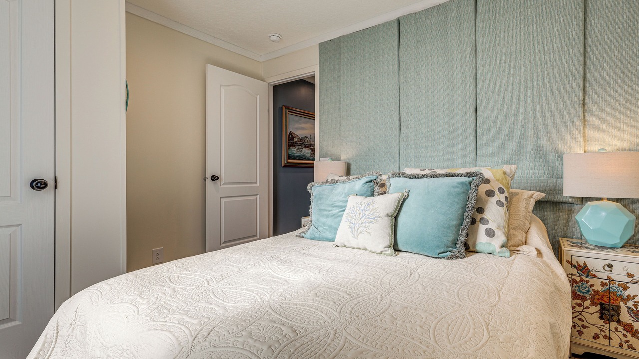 Photo of Bedroom in Stuart