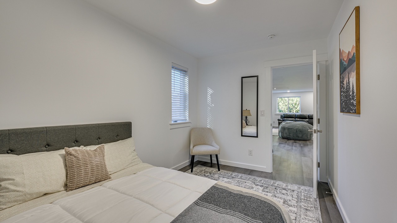 Photo of Bedroom in Everett