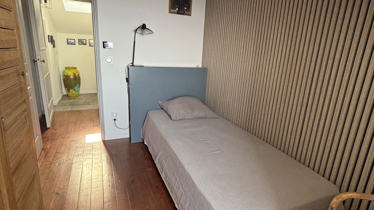Photo of Bedroom in Chine