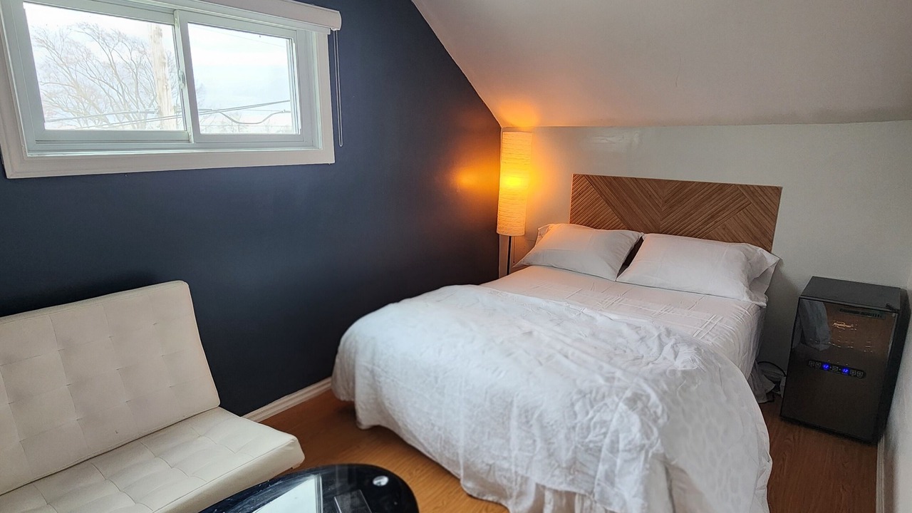 Photo of Bedroom in Welland