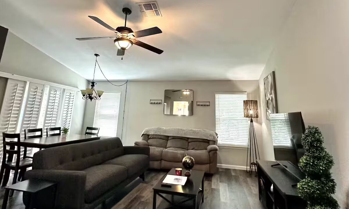 Photo of Livingroom in Casselberry