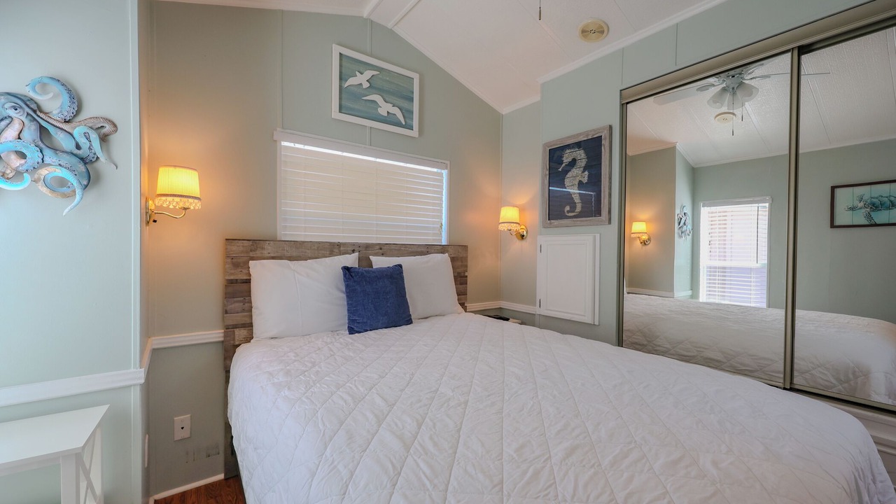 Photo of Bedroom in Myrtle Beach
